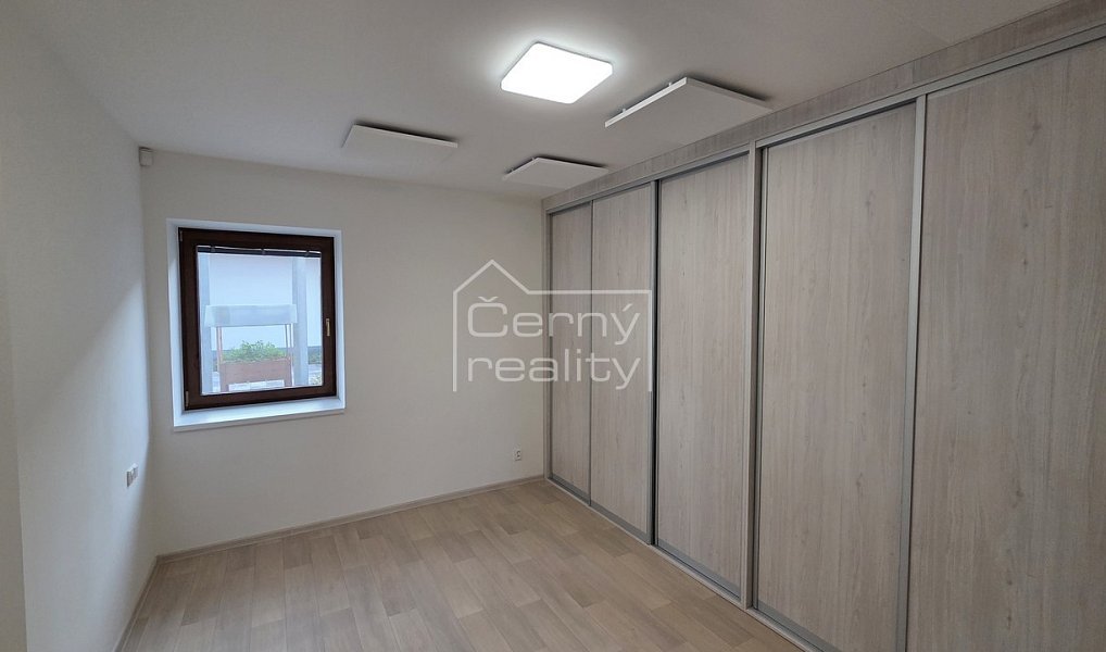 Pronájem bytu 3+kk 76 m², Sopřeč – náhled fotky 2
