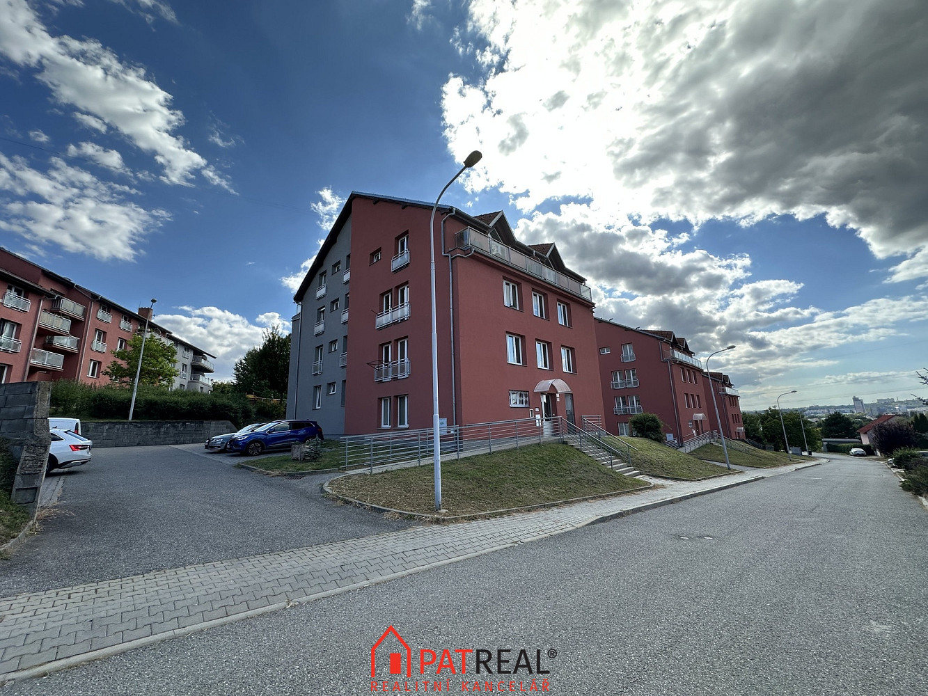 Pronájem bytu 1+kk 38 m²