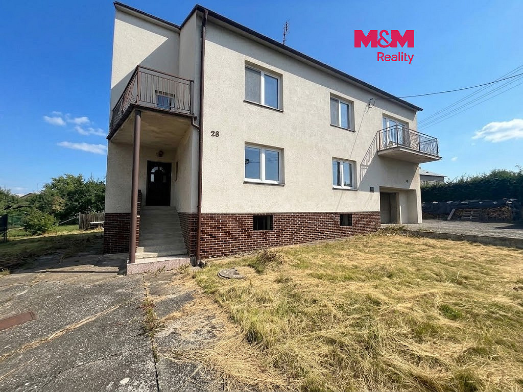Pronájem domu 120 m² s pozemkem 995 m²