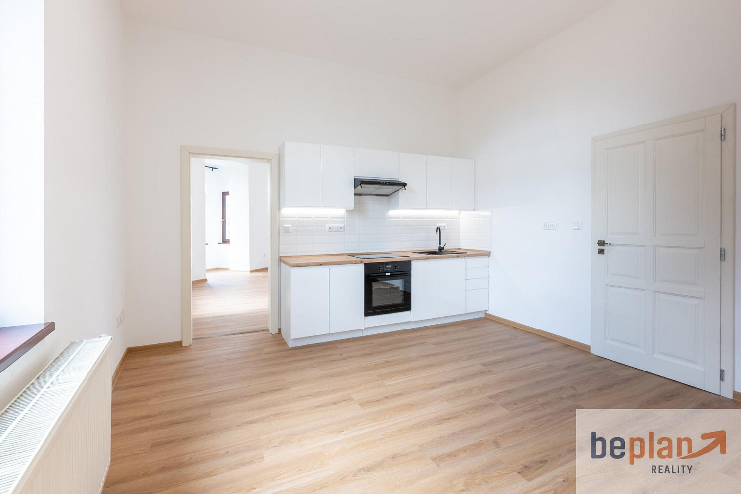 Pronájem bytu 2+kk 62 m² — photo 2
