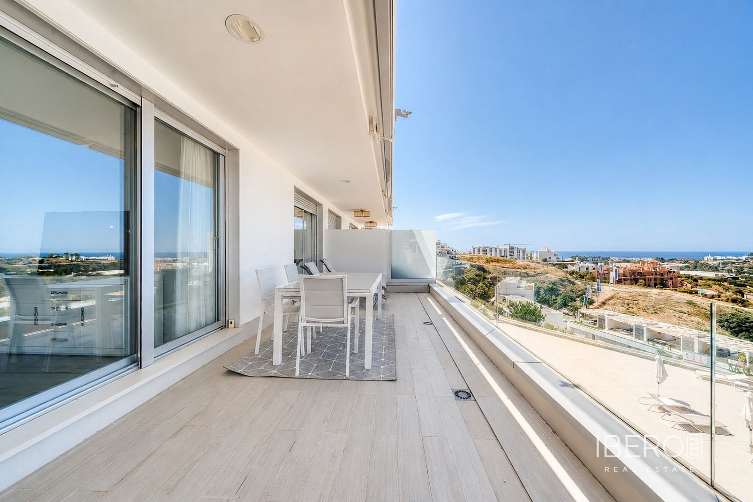 Piso 4+kk – Estepona, Barriada Islas Canarias - Vista 4