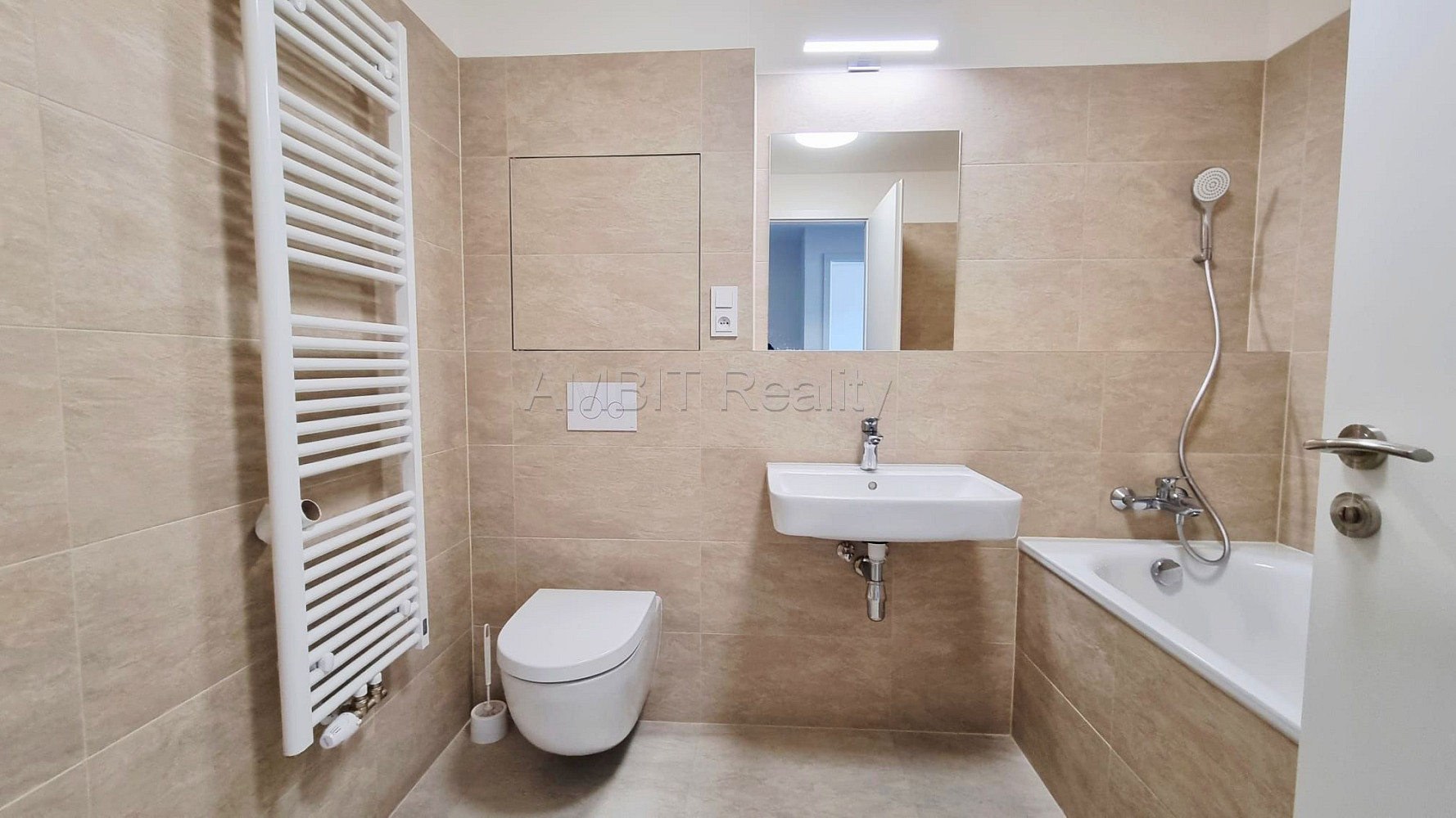 Pronájem bytu 2+kk 58 m² — photo 4