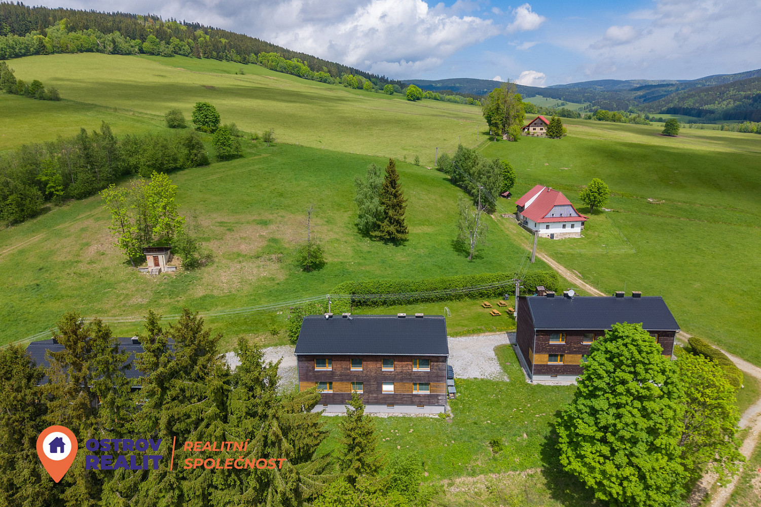 Prodej chaty/chalupy 450 m² s pozemkem 3 353 m² – fotografie 2
