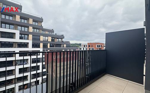 Pronájem bytu 1+kk 33 m², Poděbradská, Praha 9 - Hloubětín
