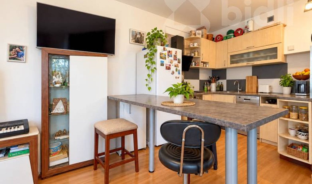 Prodej domu 213 m² s pozemkem 394 m², Praha – náhled fotky 22
