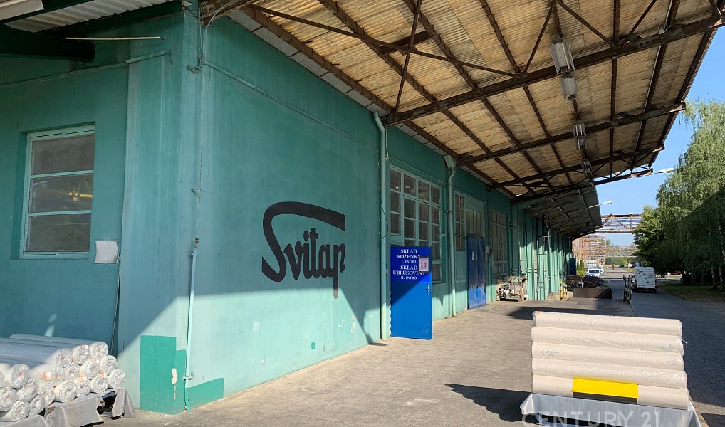 Pronájem skladovacích prostor 1 422 m², Chropyně – náhled fotky 13