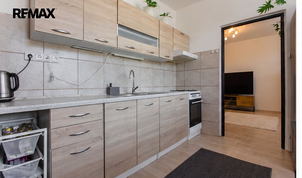 Prodej bytu 3+1 70 m², Adamov – náhled fotky 7