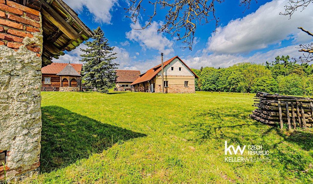 Prodej domu 270 m² s pozemkem 2 619 m², Hřebečníky – náhled fotky 5