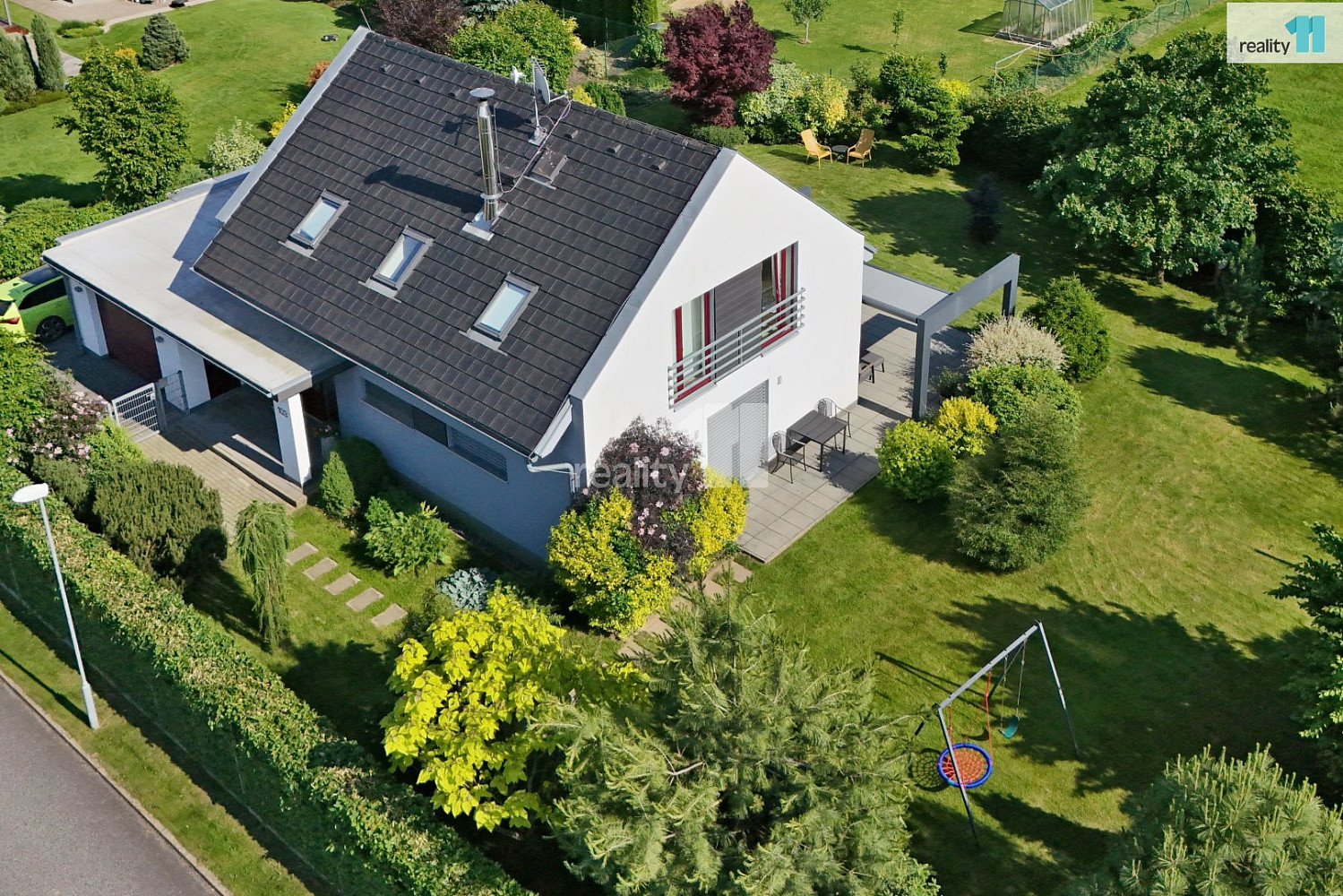 Prodej domu 200 m² s pozemkem 1 163 m² rezervováno