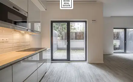 Prodej bytu 1+kk 48 m², Pod Barvířkou, Praha 5 - Smíchov