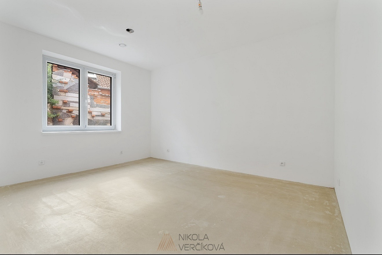 Prodej domu 115 m² s pozemkem 270 m² - Widok 6