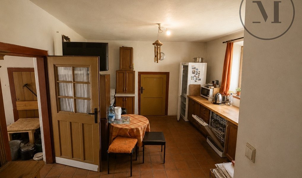 Prodej chaty/chalupy 210 m² s pozemkem 2 459 m², Chroboly – náhled fotky 4