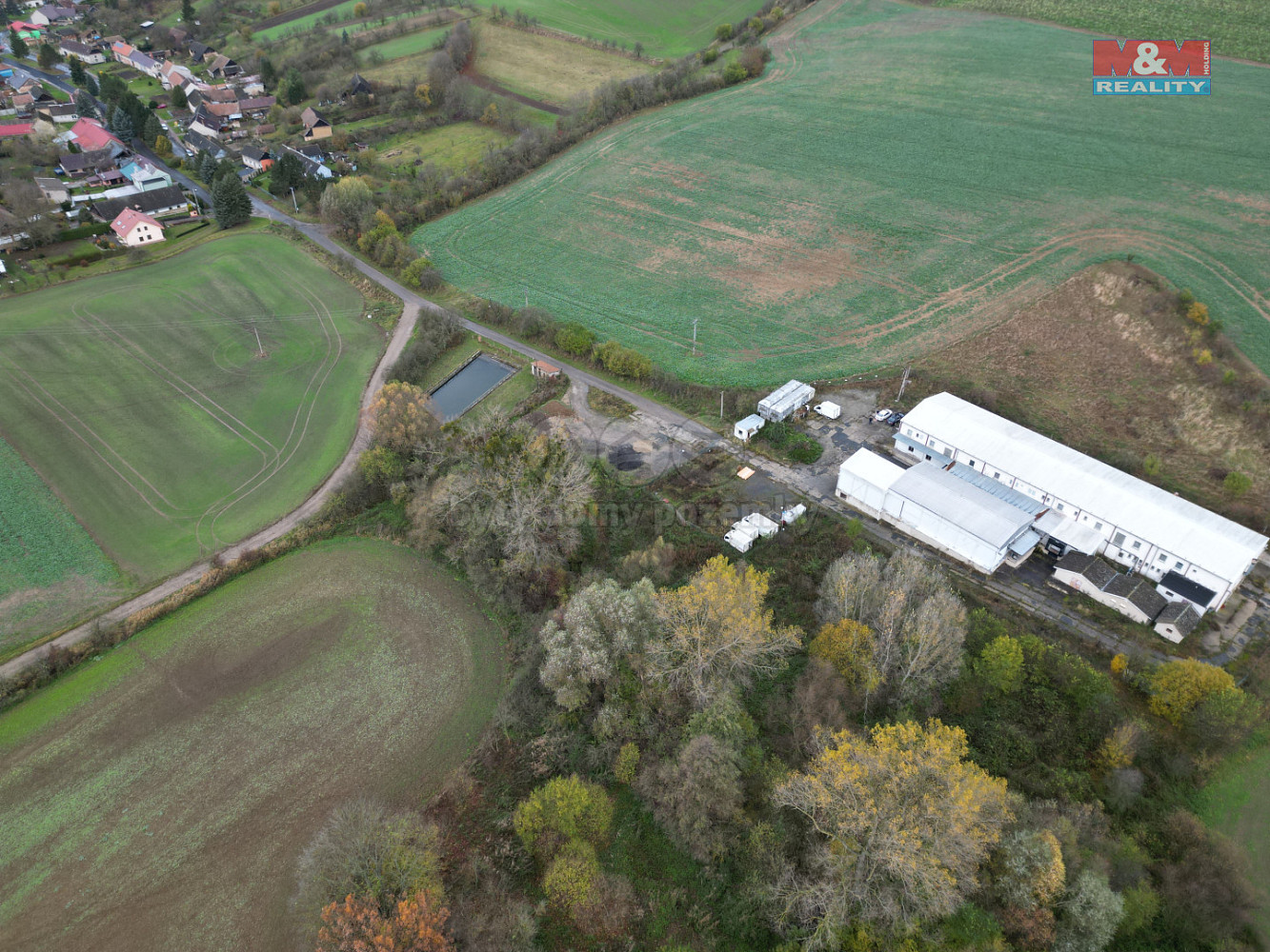 Pronájem výrobních prostor 2 400 m² — photo 2