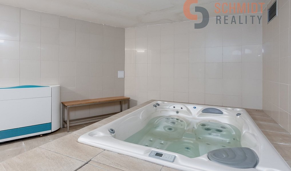 Prodej ubytovacího objektu 576 m², Brno – náhled fotky 7