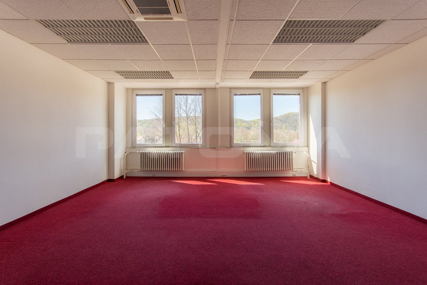 Pronájem kancelářských prostor o výměře 265 m², Praha 4 - Hodkovičky – pohled 2
