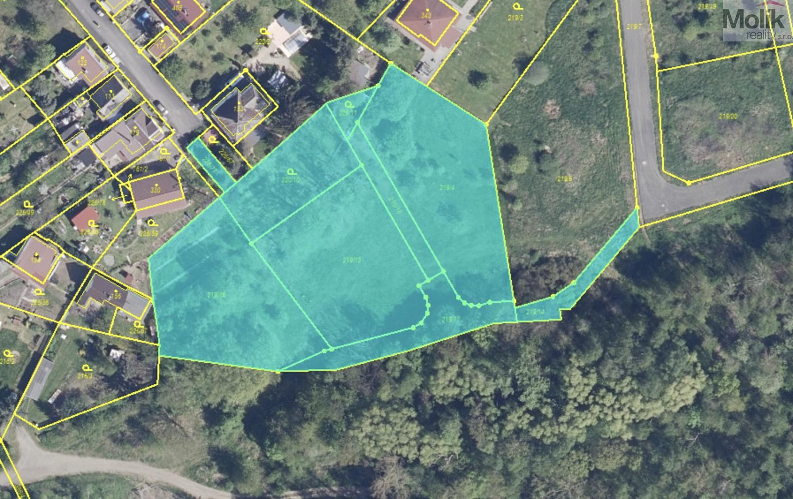 Prodej stavebního pozemku 6 468 m² – fotografie 2
