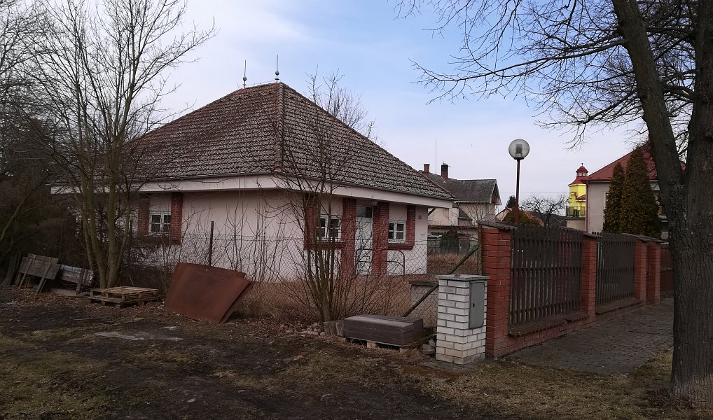 Prodej domu (jiného typu) 85 m² s pozemkem 915 m², Městec Králové – náhled fotky 9