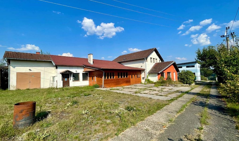 Prodej domu 370 m² s pozemkem 926 m², Řehenice – náhled fotky 15
