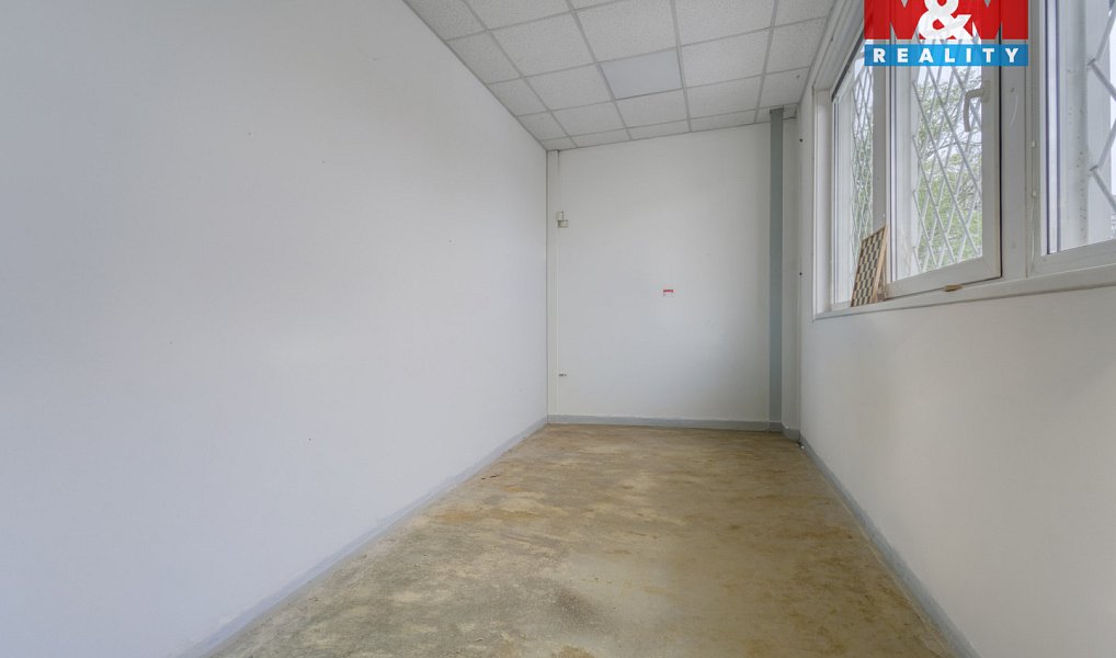 Pronájem obchodních prostor 360 m², Plzeň – náhled fotky 4