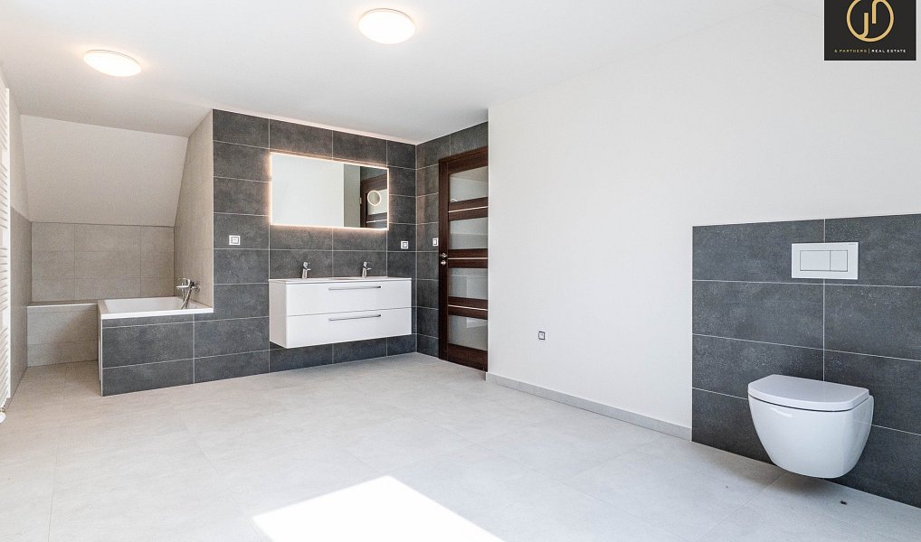 Prodej domu 209 m² s pozemkem 630 m², Kladno – náhled fotky 20