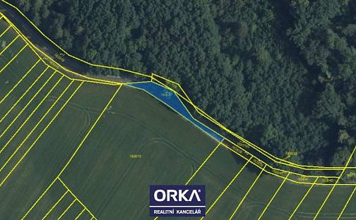 Prodej komerčního pozemku 1 373 m², nám. Osvobození, Horka nad Moravou, okres Olomouc
