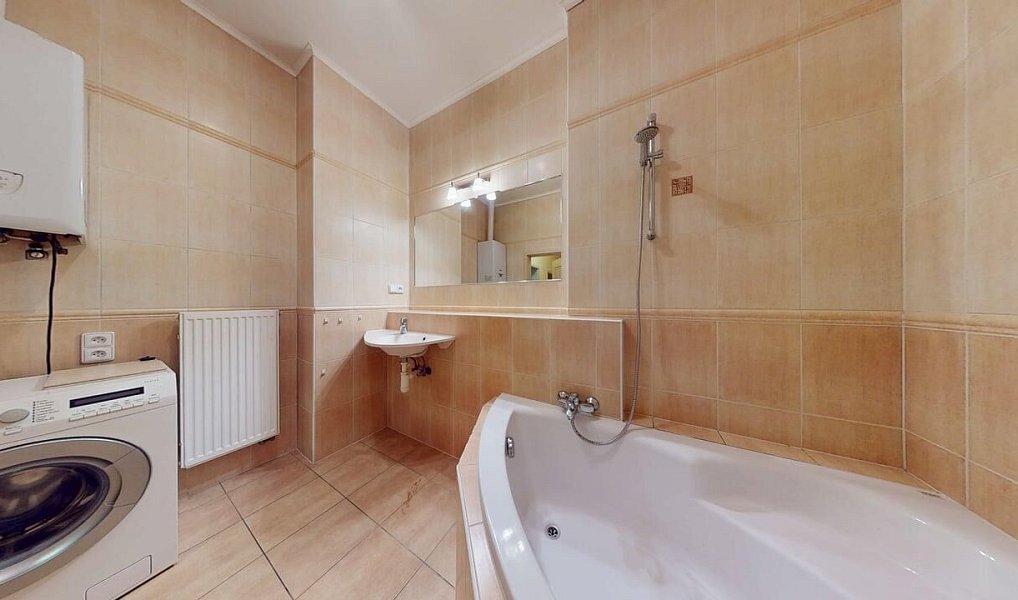 Prodej bytu 2+1 69 m², Karlovy Vary – náhled fotky 20