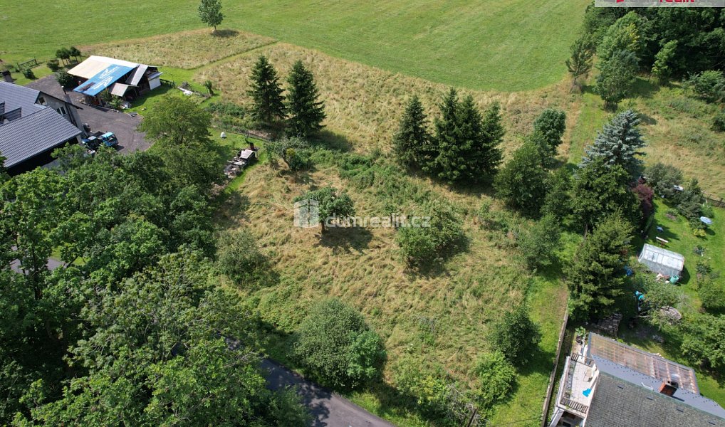 Prodej stavebního pozemku 4 227 m², Libouchec – náhled fotky 3