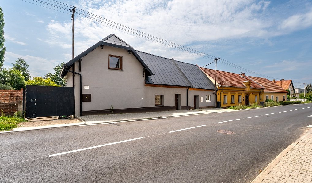 Prodej domu 290 m² s pozemkem 235 m², Litomyšl – náhled fotky 2
