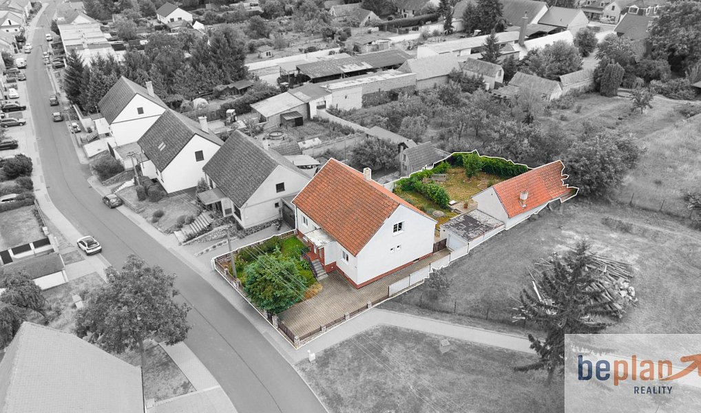 Prodej domu 300 m² s pozemkem 557 m², Drnholec – náhled fotky 5