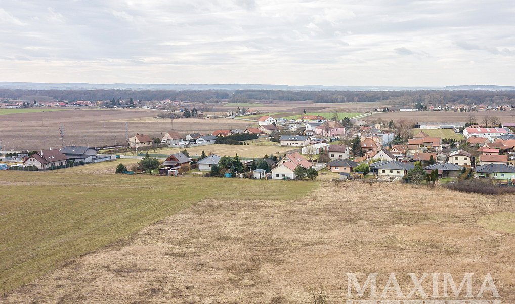 Prodej stavebního pozemku 836 m², Kly – náhled fotky 4