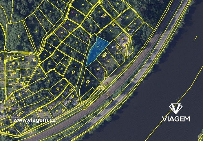 Prodej stavebního pozemku 2 036 m² – fotografie 3