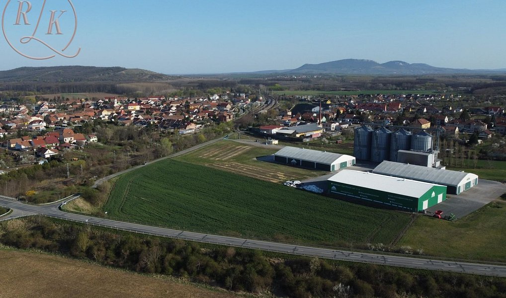 Prodej komerčního pozemku 2 380 m², Vranovice – náhled fotky 8
