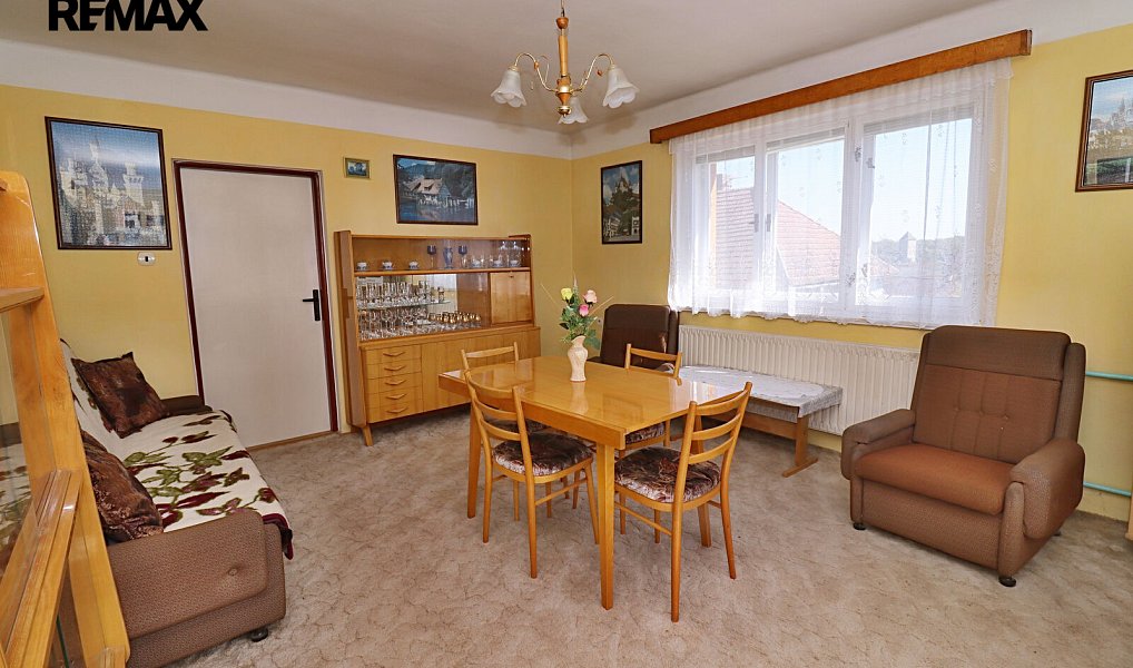 Prodej domu 144 m² s pozemkem 669 m², Chrast – náhled fotky 8