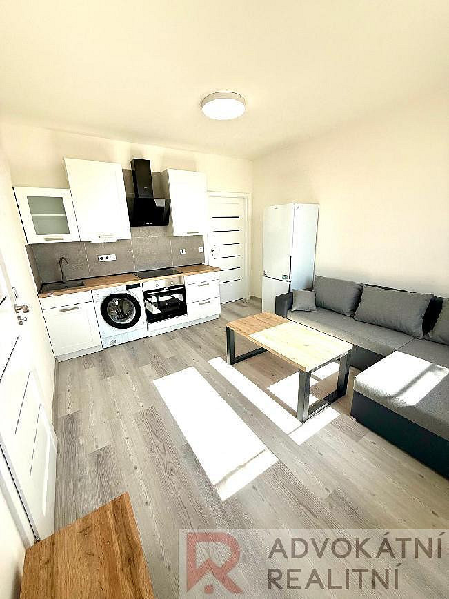Pronájem bytu 2+kk 36 m²