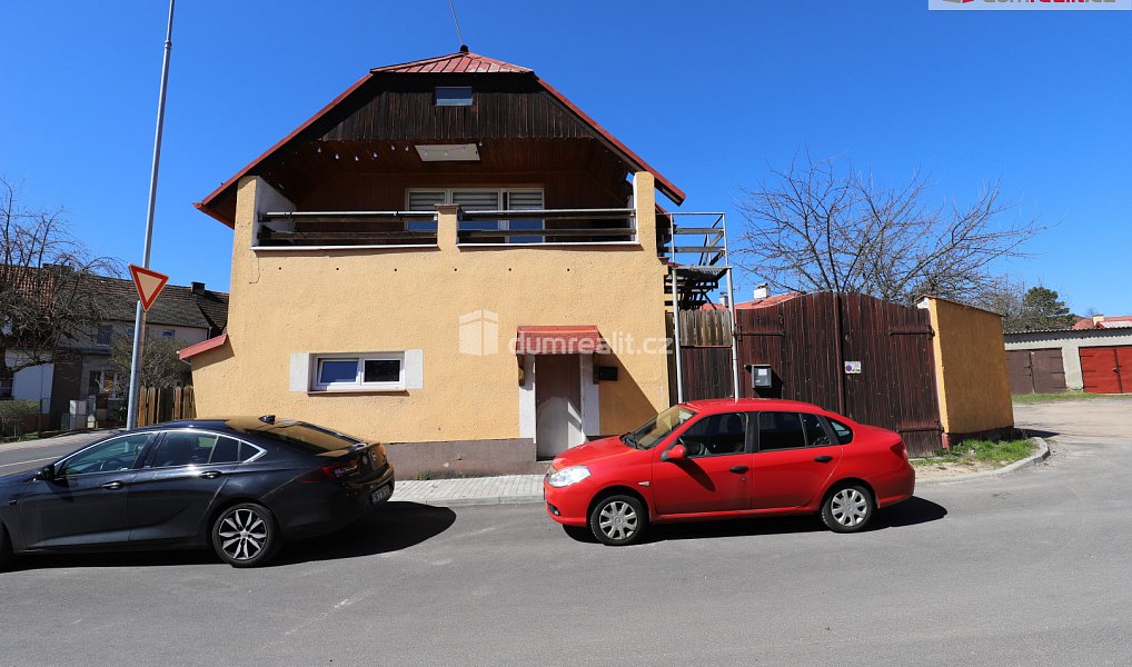 Prodej domu 330 m² s pozemkem 263 m², Habartov – náhled fotky 34
