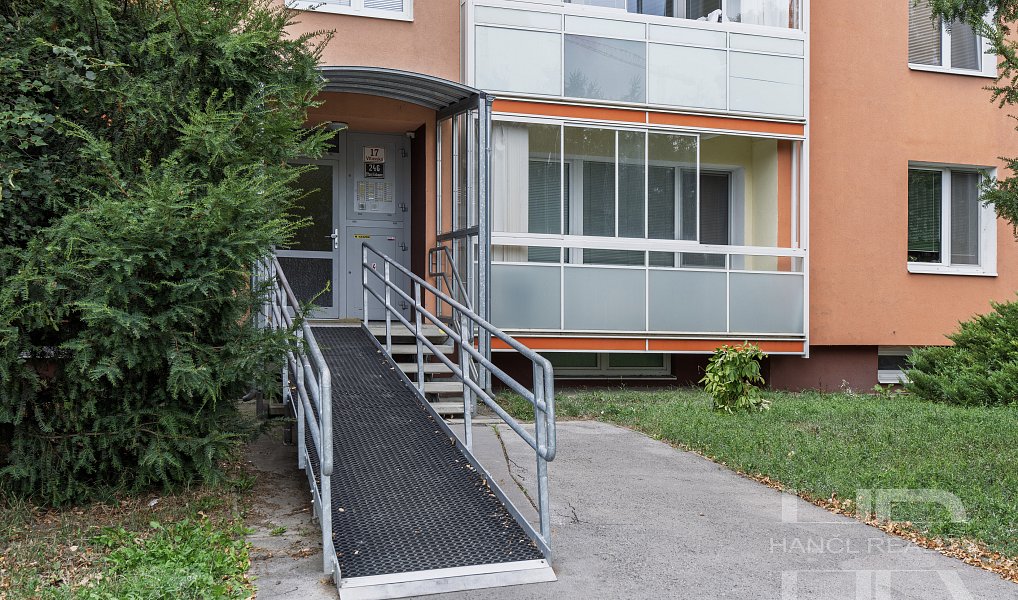 Prodej bytu 3+1 66 m², Brno – náhled fotky 28