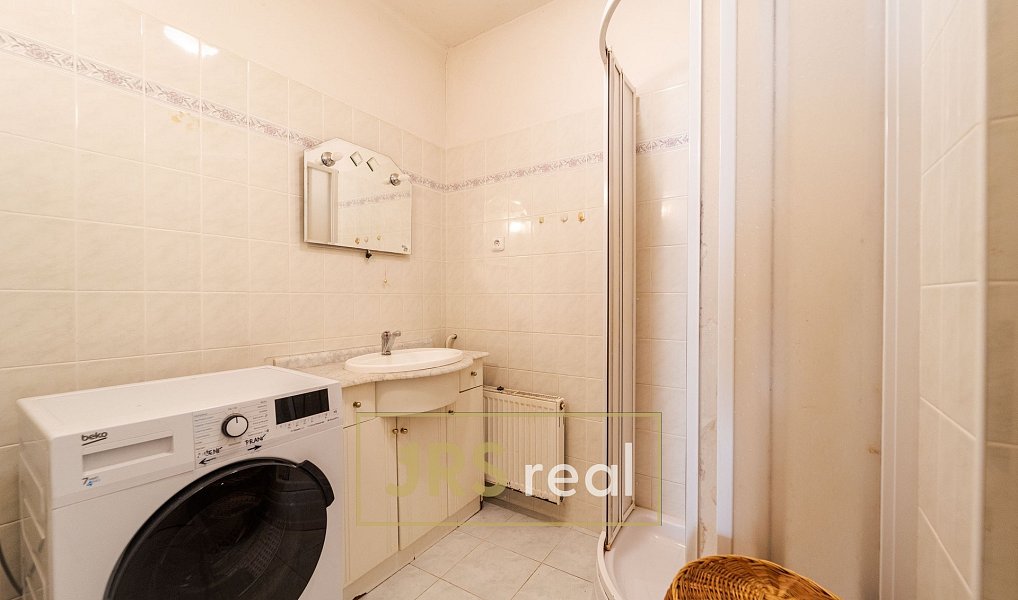 Prodej domu 220 m² s pozemkem 795 m², Popice – náhled fotky 11