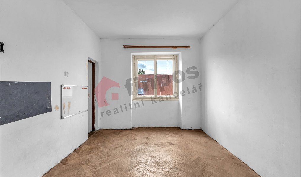 Prodej domu 310 m² s pozemkem 1 757 m², Chlumec nad Cidlinou – náhled fotky 23