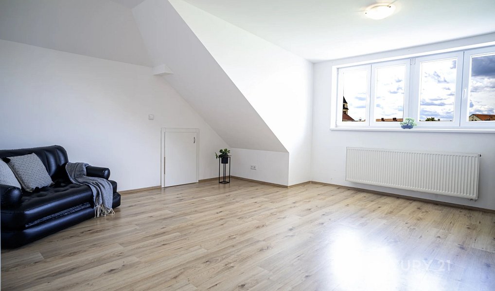 Pronájem bytu 3+kk 74 m², Znojmo – náhled fotky 3