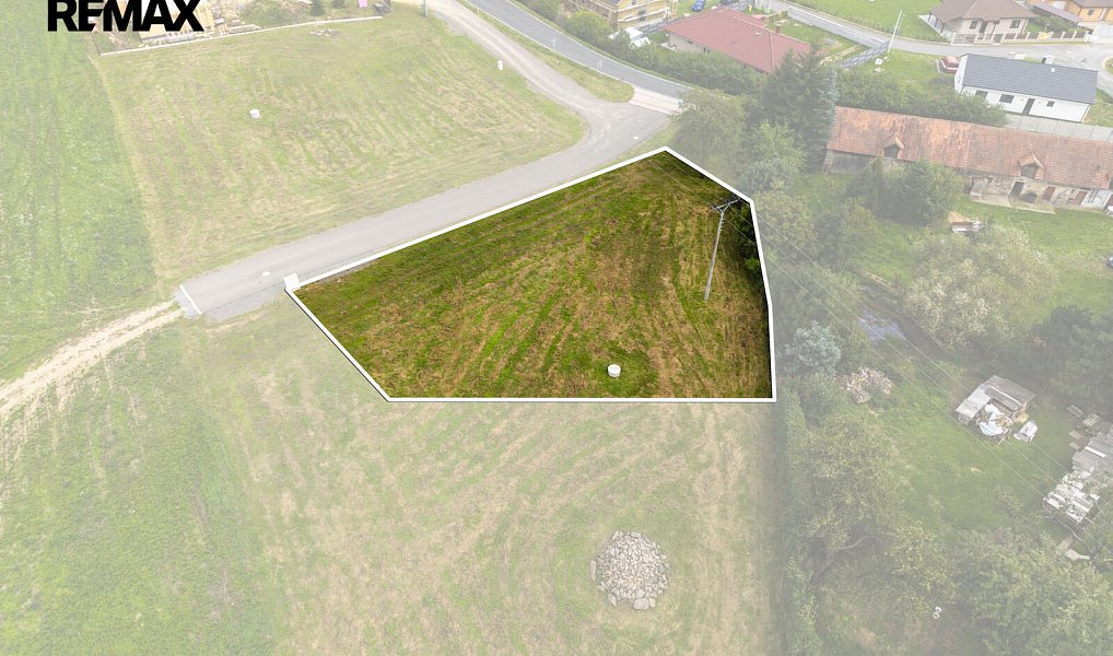 Prodej stavebního pozemku 1 183 m², Obory – náhled fotky 16