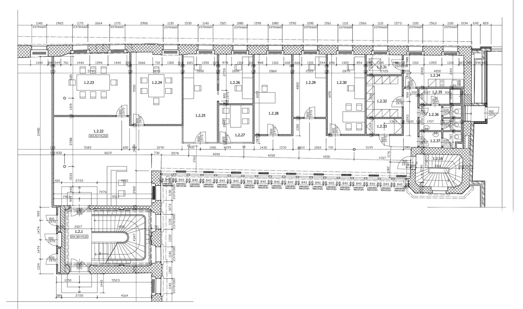 Pronájem kanceláře 300 m² – fotografie 3