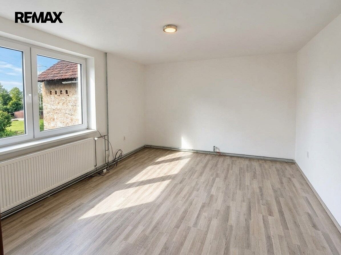 Prodej domu 186 m² s pozemkem 1 018 m² – fotografie 5