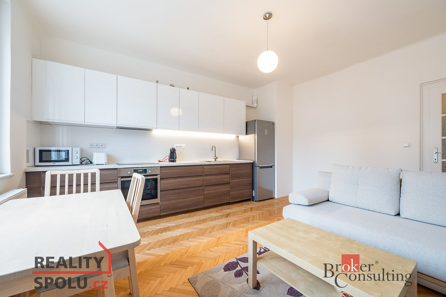 Pronájem bytu 2+kk 50 m²