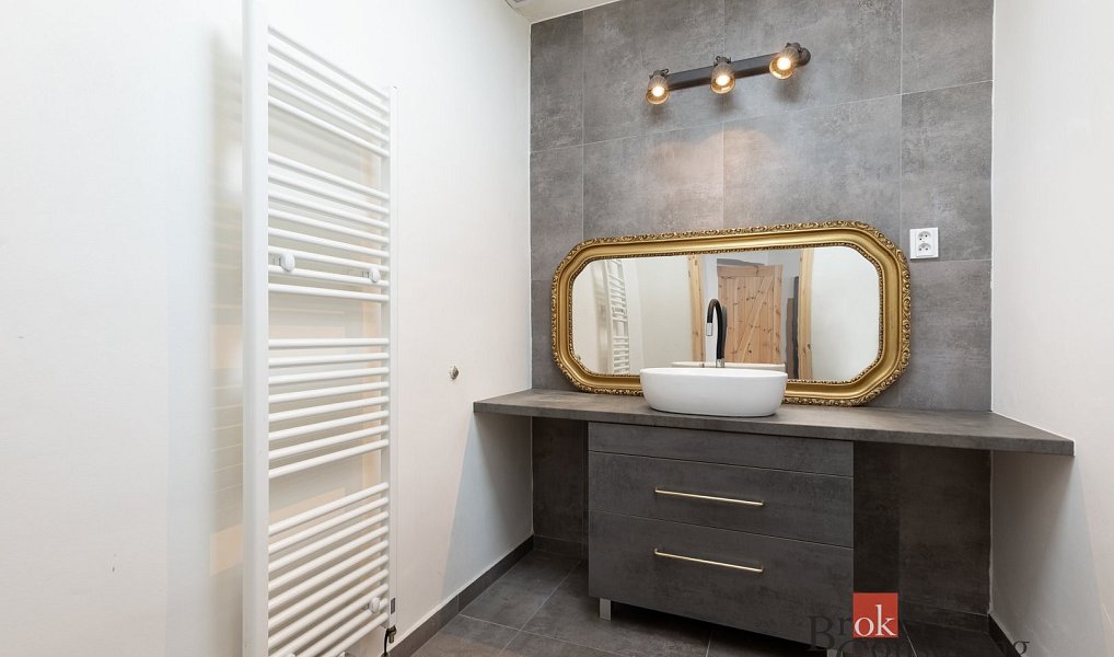 Prodej bytu 4+kk 100 m², Opava – náhled fotky 25