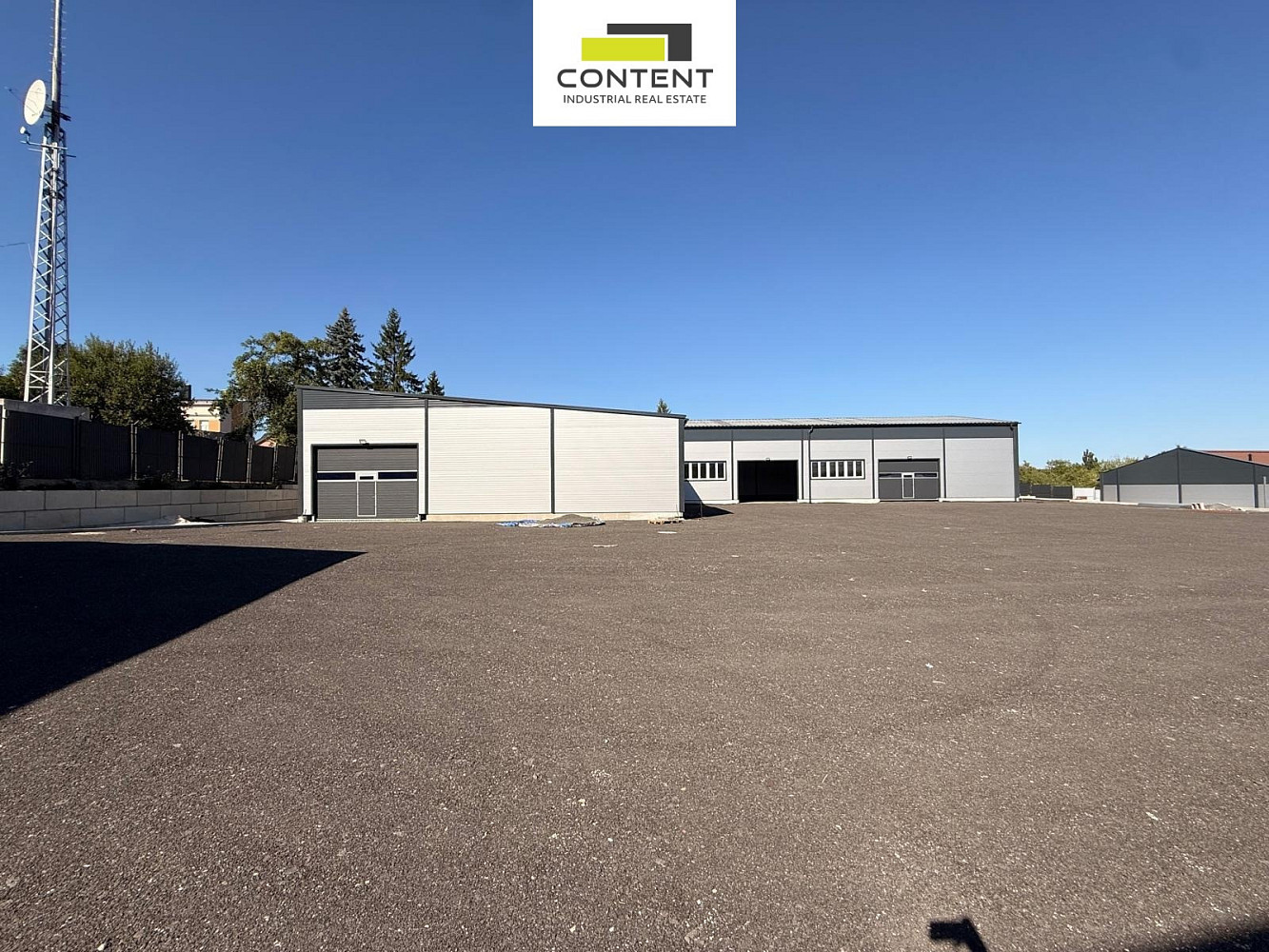 Pronájem skladovacích prostor 1 380 m² – fotografie 2