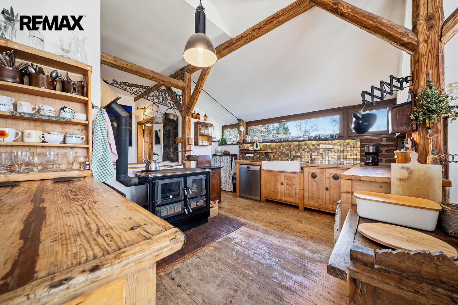 Prodej domu 267 m² s pozemkem 1 885 m² – fotografie 4