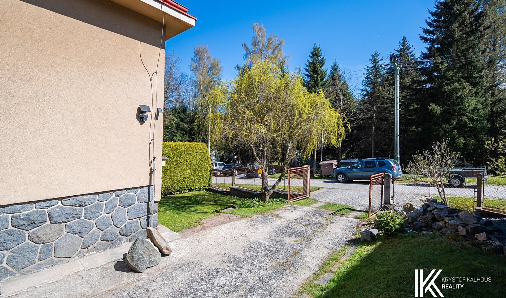 Prodej bytu 3+1 102 m², Seč – náhled fotky 17