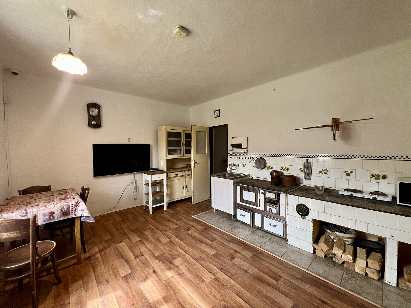 Prodej chalupy 90 m² s pozemkem 1 836 m² – fotografie 3
