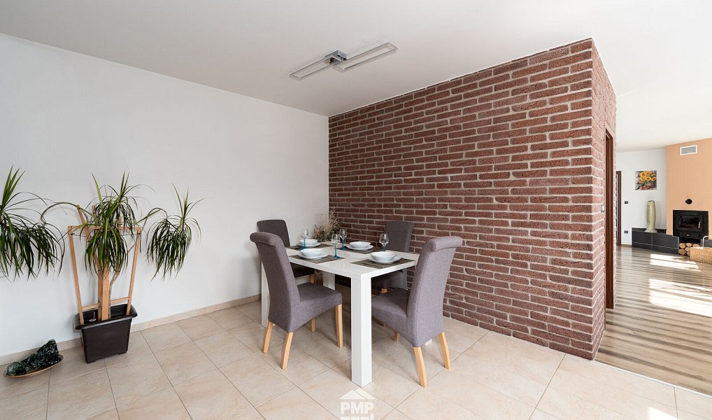 Prodej domu 238 m² s pozemkem 1 218 m², Malešovice – náhled fotky 25
