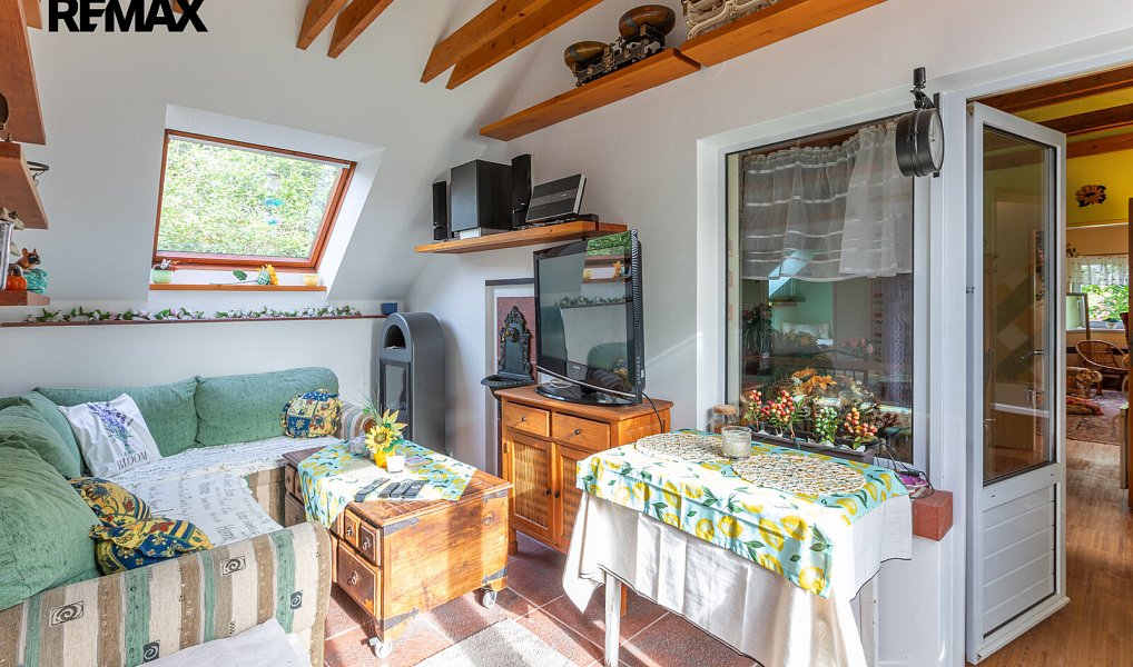Prodej domu 202 m² s pozemkem 551 m², Struhařov – náhled fotky 13